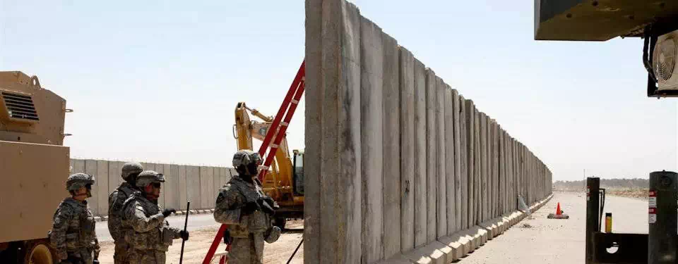 T-wall security barrier installation, Kürecik Radar Base